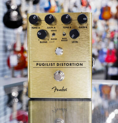 ギター Fender PUGILIST DISTORTION Review: Fender Pugilist Distortion, Santa Ana Overdrive, Marine